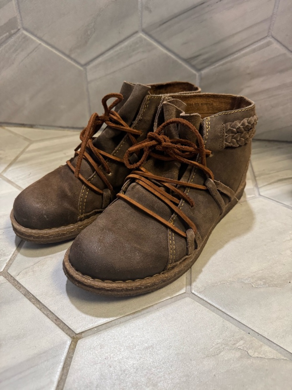 Born Women’s Temple Brown Suede Lace-Up Ankle Boots with Braided Trim - Picture 3 of 8